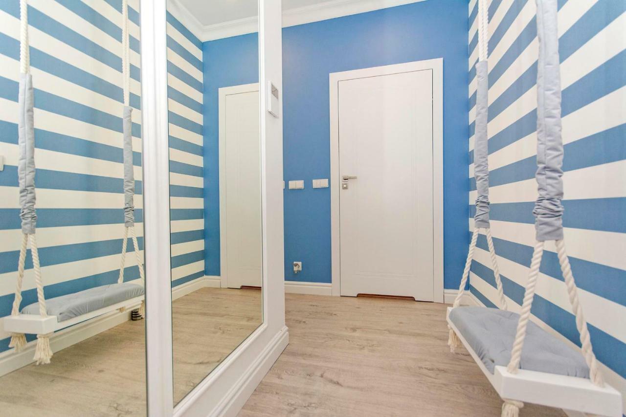 Marine By Oneapartments Apartament